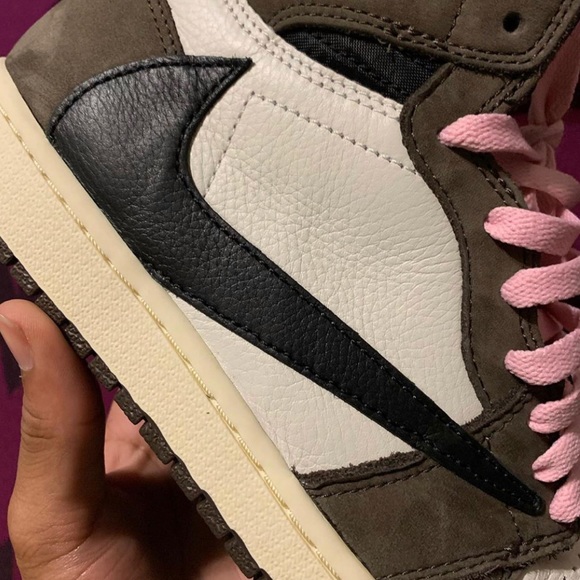 TRAVIS SCOTT 1s - Picture 2 of 8
